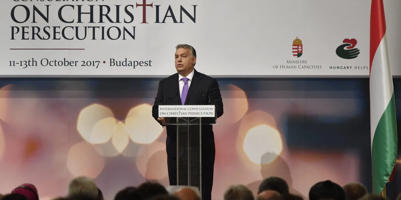 Μπαίνουν τα θεμέλια για την αντιμετώπιση του Ισλάμ: «Χτίζουμε μια χριστιανική δημοκρατία» – «Δεν θα παραδοθούμε στους ξένους» – Β. Ορμπαν, o τελευταίος υπερασπιστής